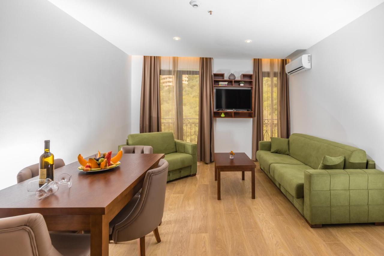 Hotel Plaza Lucice Petrovac Eksteriør bilde