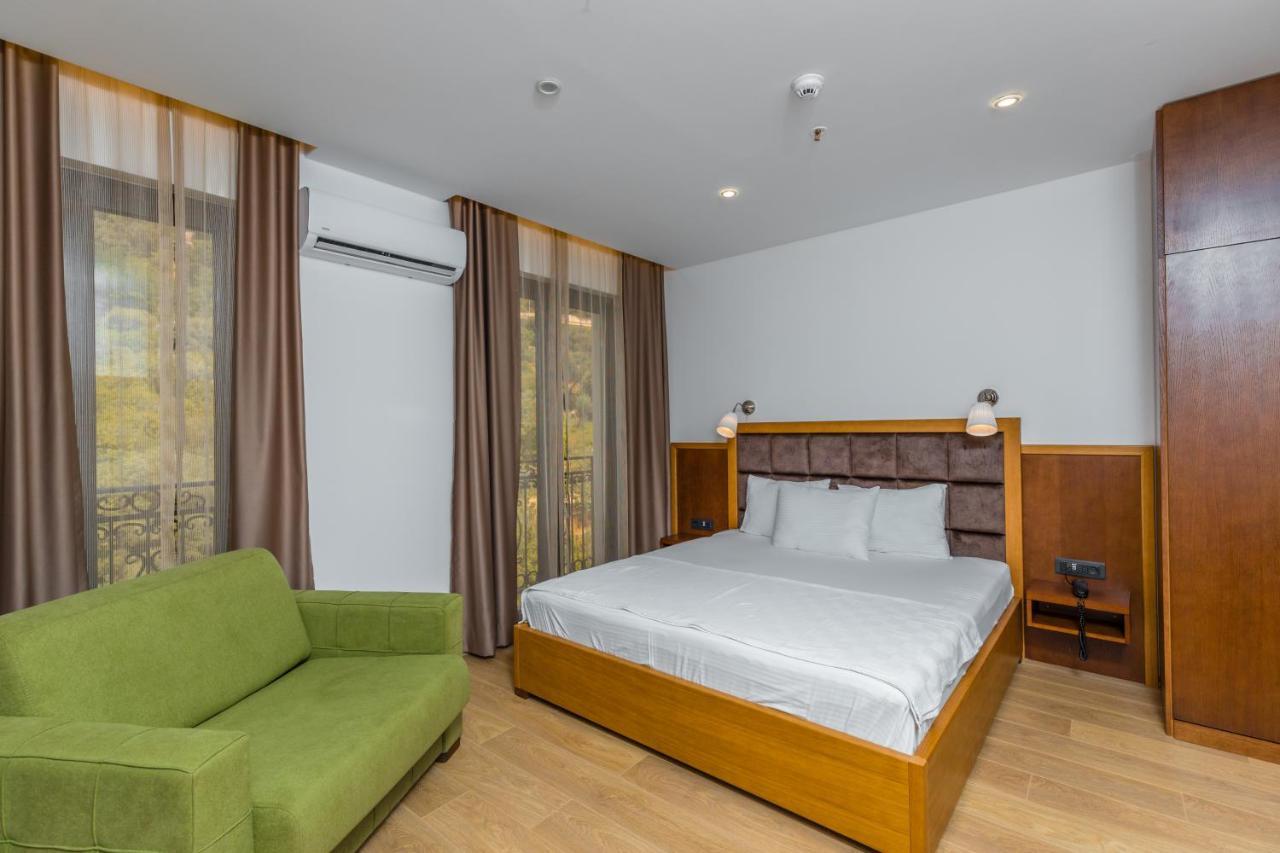 Hotel Plaza Lucice Petrovac Eksteriør bilde