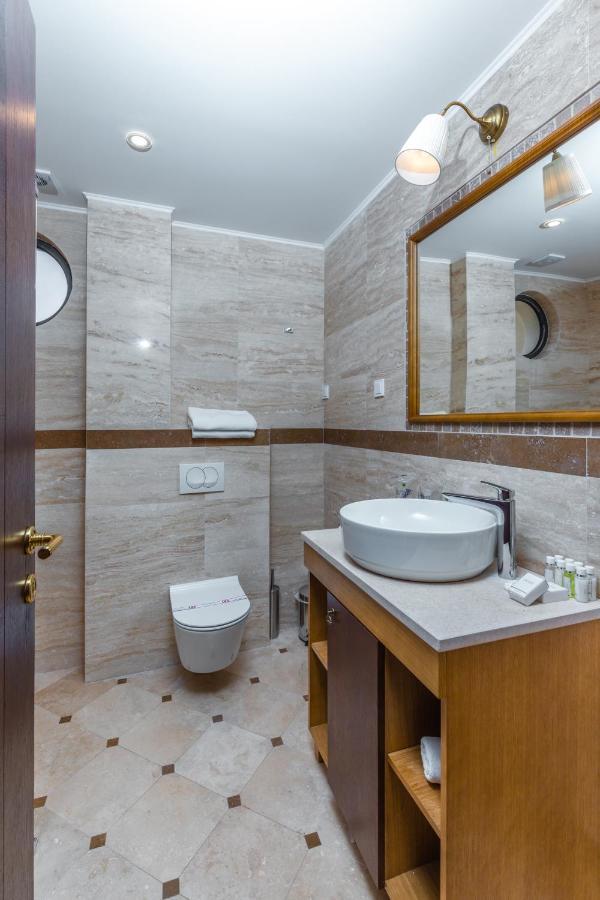 Hotel Plaza Lucice Petrovac Eksteriør bilde