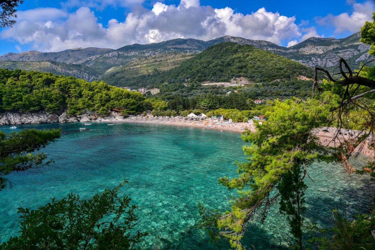 Hotel Plaza Lucice Petrovac Eksteriør bilde